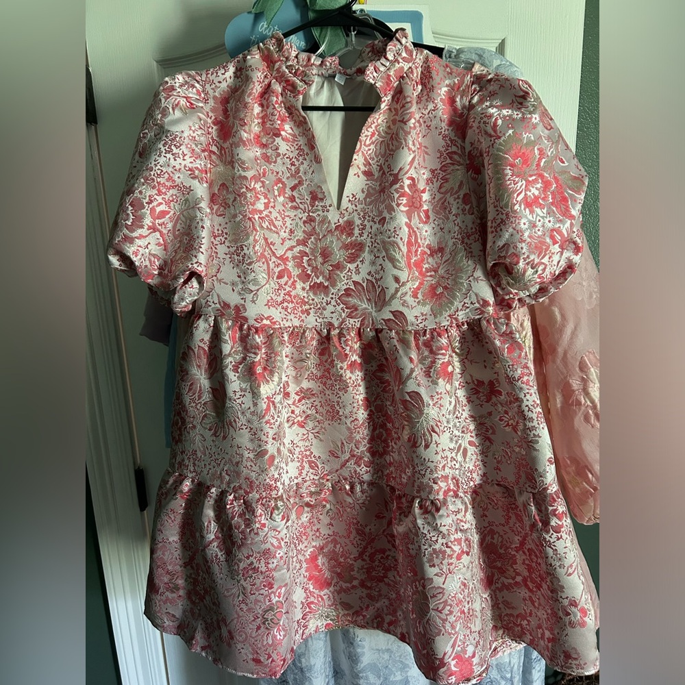 NWT, size small, sugar lips pink and white floral dress